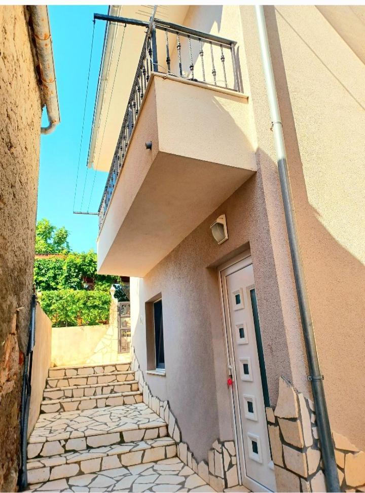 Вилла House Gita Mrljane Экстерьер фото